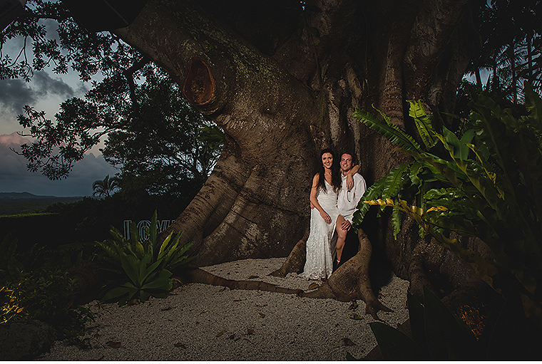 Rachel & Rick. A Fig Tree Restaurant – Byron Bay Wedding.